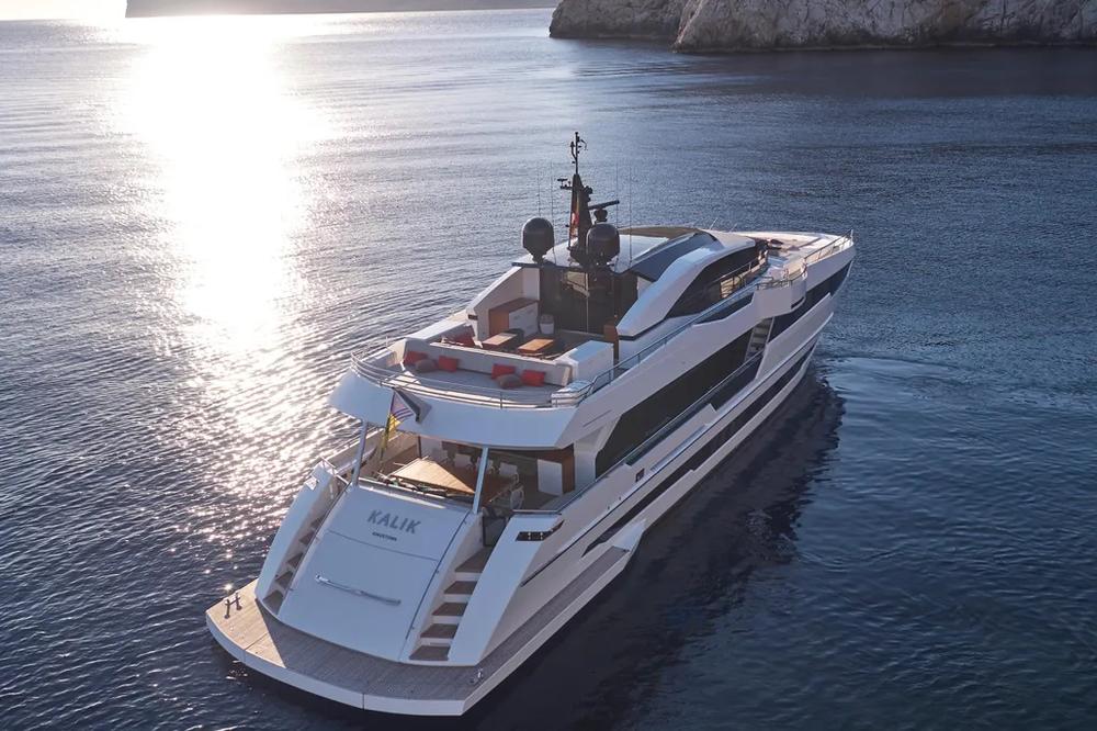 2023 Astondoa 110 Century