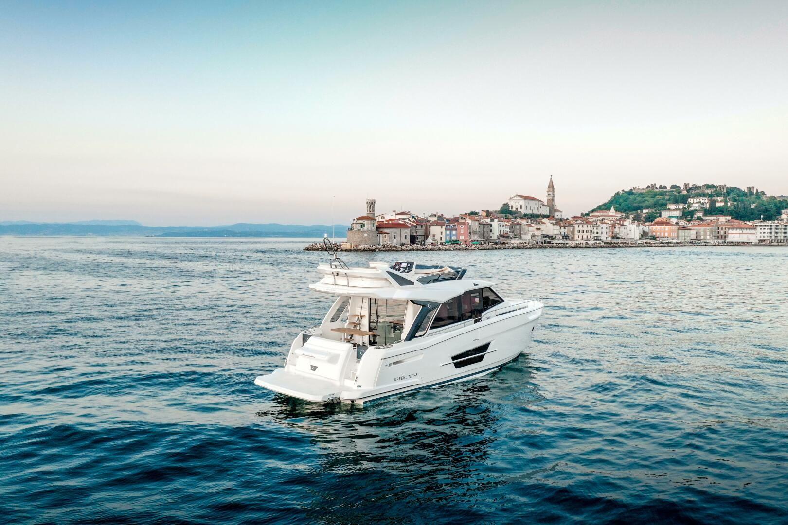 Greenline Yachts 45 Fly Hybrid For Sale