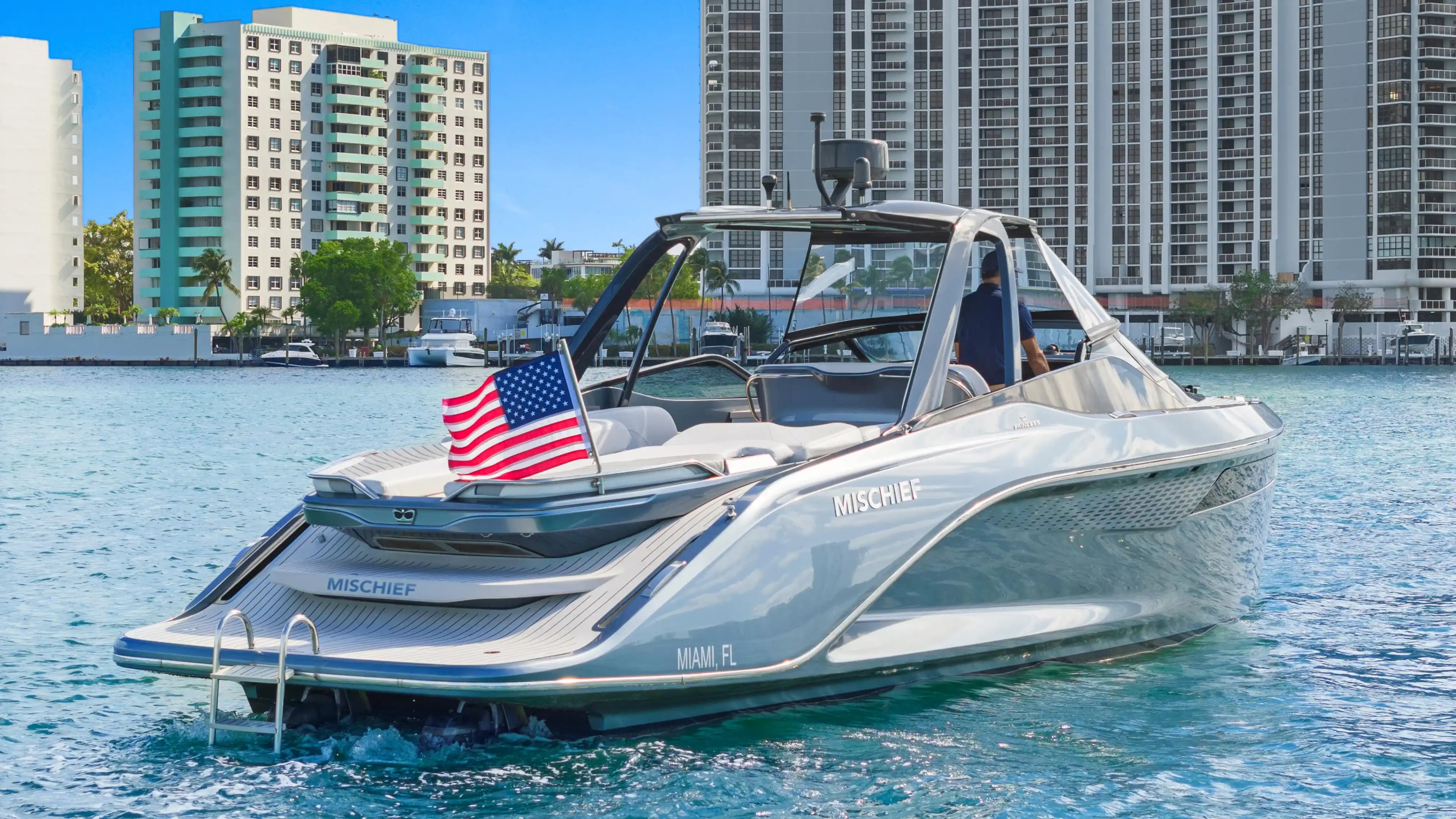 2021 Princess Yachts R35 for Sale in Miami Beach, Florida Motor Yacht 5