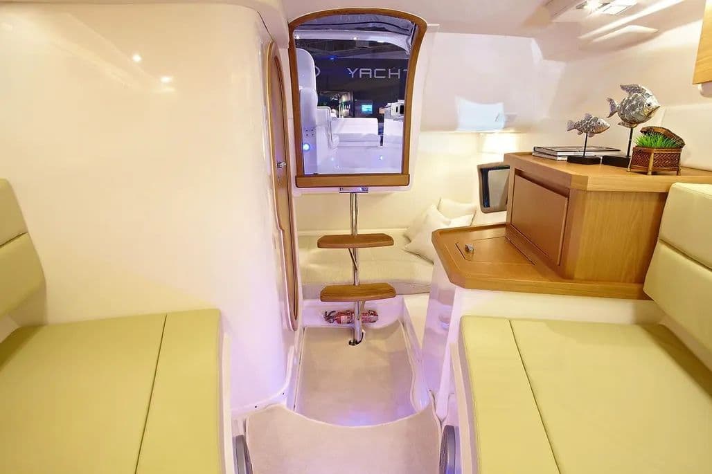 2023 Schaefer Yachts 303 Sport for Sale in Miami, Florida Sport Cruiser 1