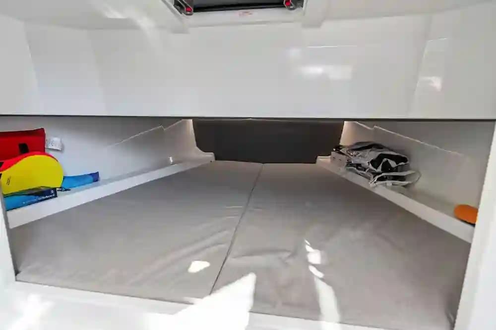 2024 Vanquish Yachts VQ40 Sports Line Outboard for Sale in Fort Lauderdale, Florida Walk-around Boats 5