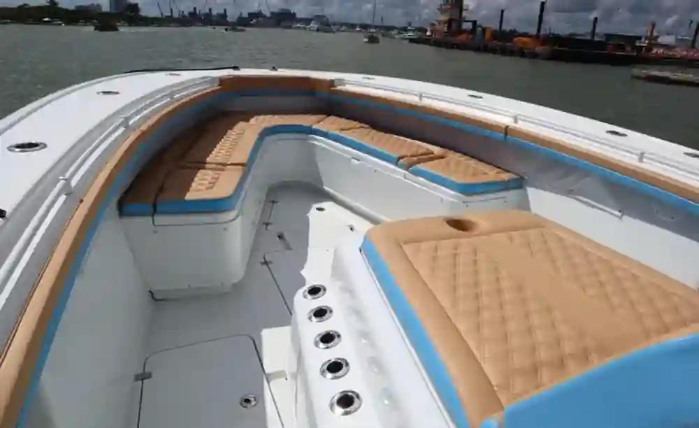 Yellowfin 42 Offshore a la venta