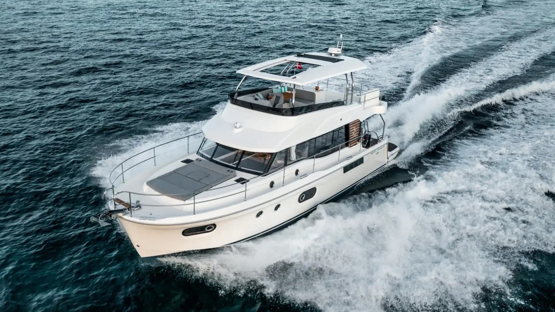 Beneteau Swift Trawler 48 for Sale