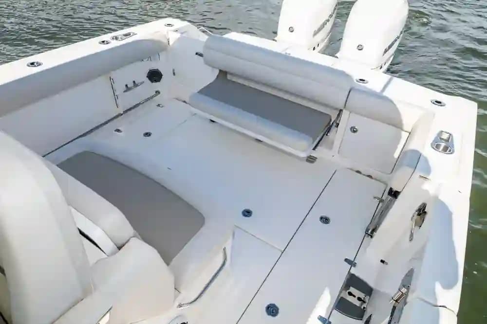 2025 Boston Whaler 330 Outrage for Sale in Harbor Springs, Michigan Center Console 5