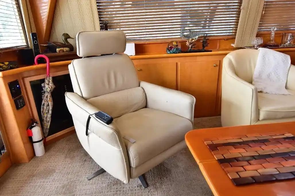 2004 Navigator 57 Rival for Sale in Fort Lauderdale, Florida Motor Yacht 3