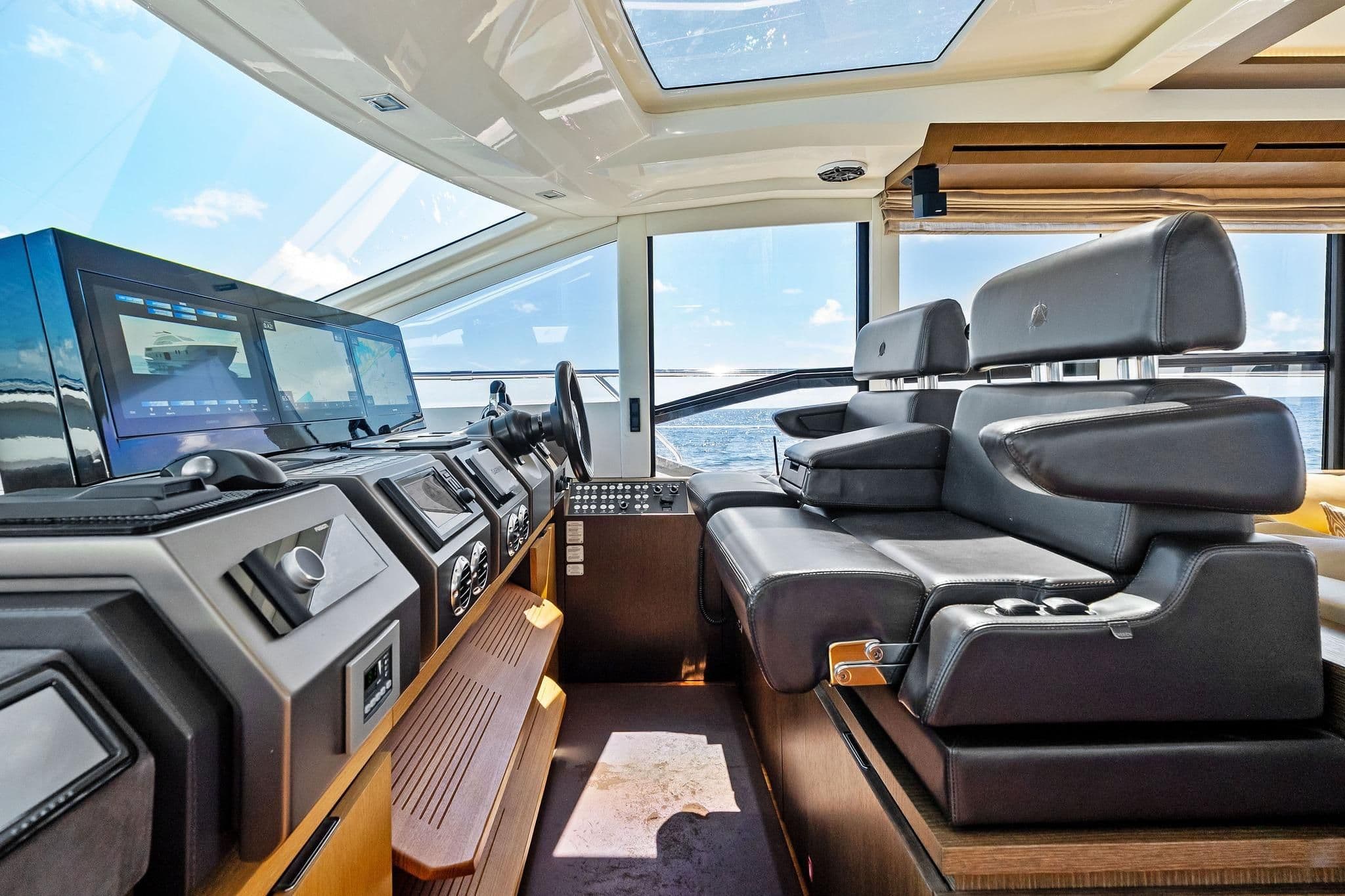 2013 Absolute 64 STY in vendita a North Miami Beach, Florida Motor Yacht 5