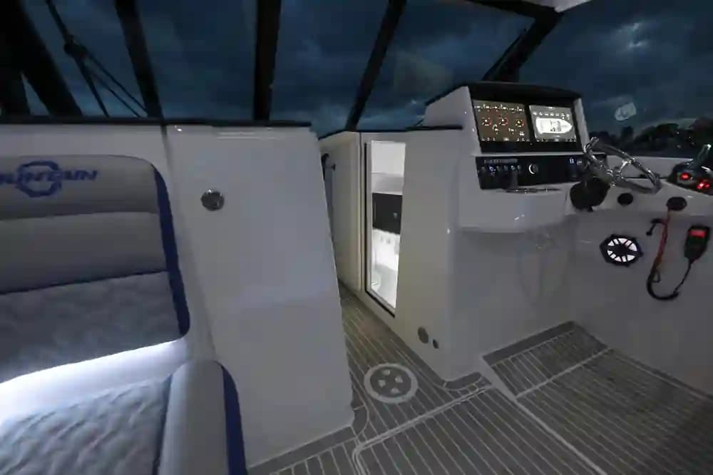 2025 Fountain Powerboats 39 DX for Sale in Miami Beach, Florida Dual Console 4