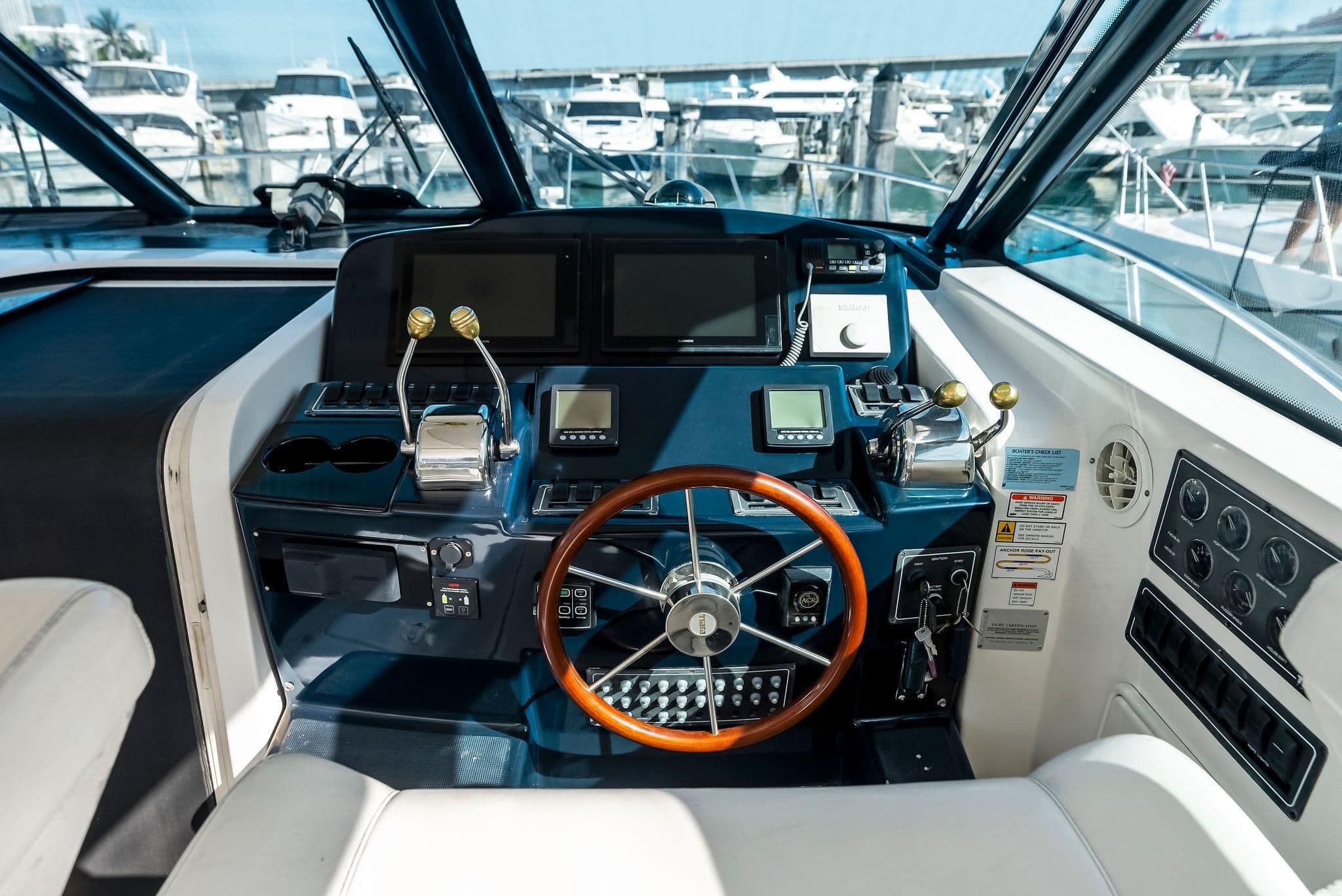 2004 Tiara Yachts 4200 Open for Sale in Miami, Florida Sport Cruiser 3