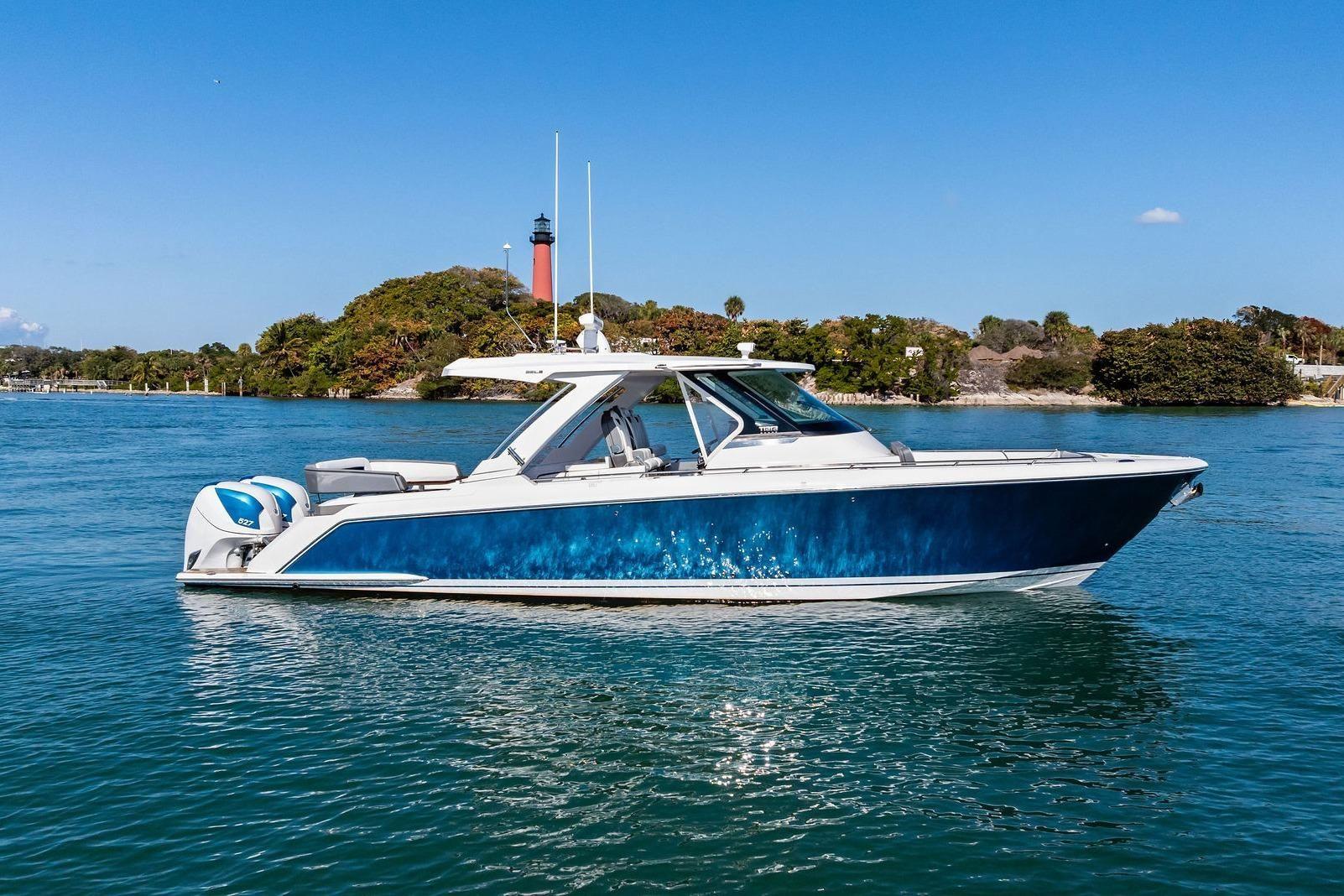 Tiara Yachts 38LS te koop