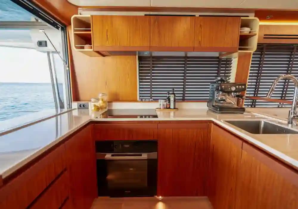 2027 Greenline Yachts 58 Fly for Sale in Fort Lauderdale, Florida Flybridge 5