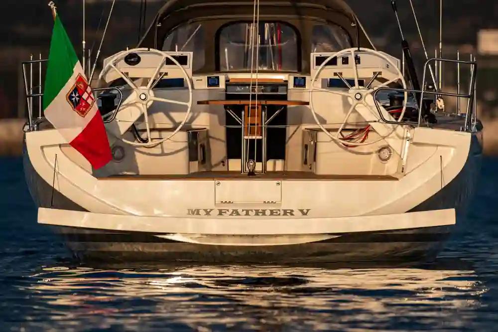 Italia Yachts 14.98 Fuoriserie For Sale