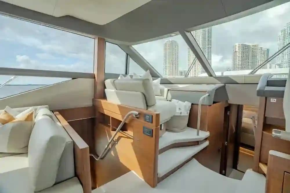 2019 Princess Yachts F70 Sold in Miami Beach, Florida Motor Yacht 5