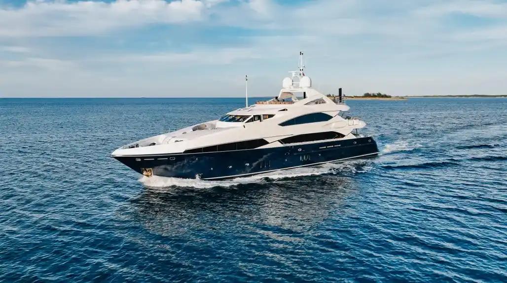 Sunseeker 121' in vendita