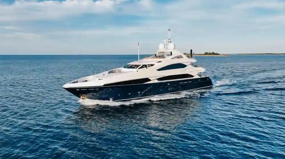 Sunseeker 121' in vendita