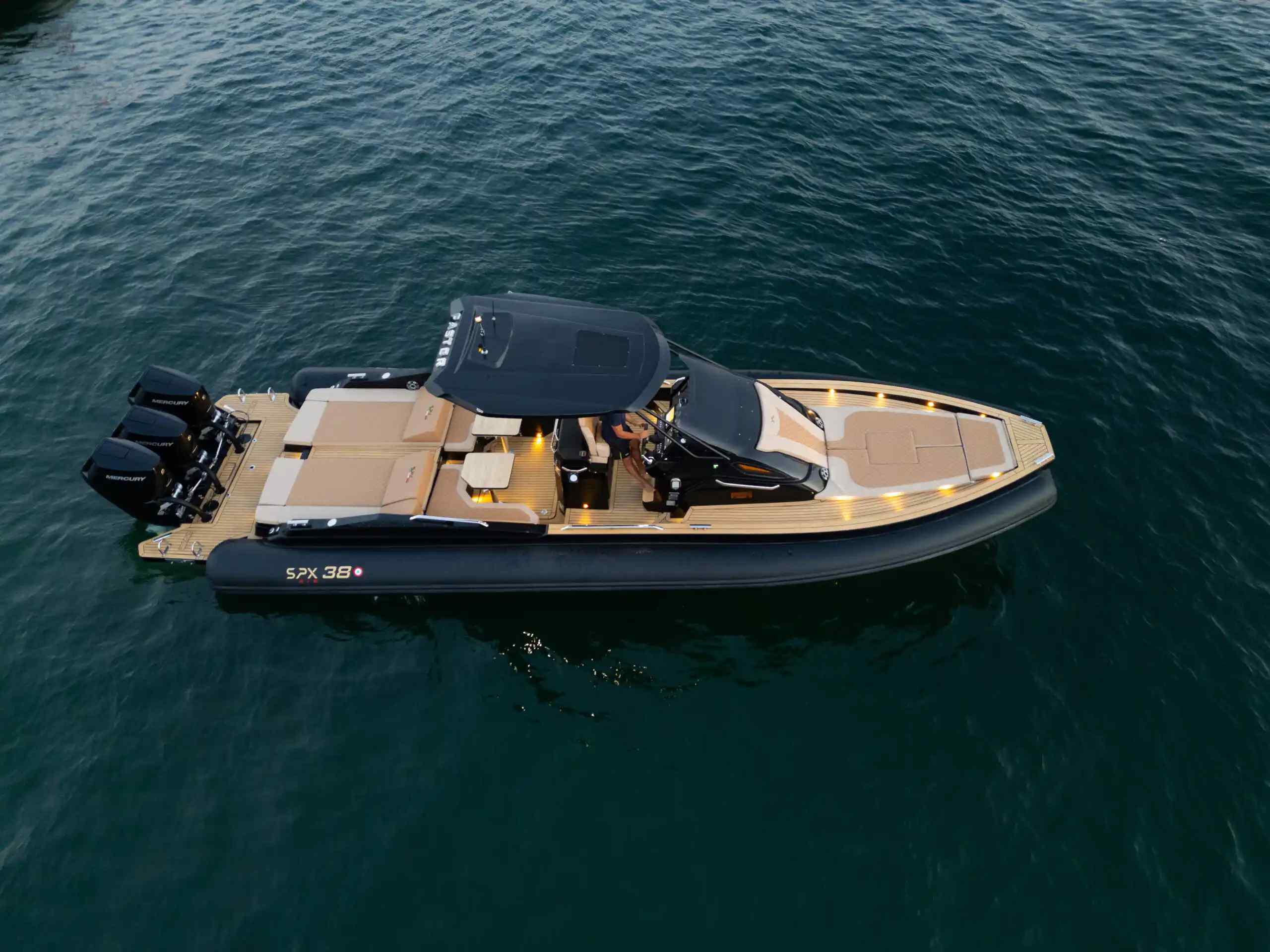 Yacht