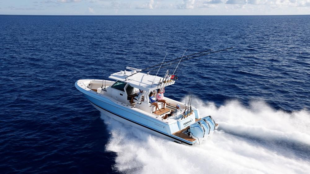 2026 Formula Boats 387 Center Console Fish
