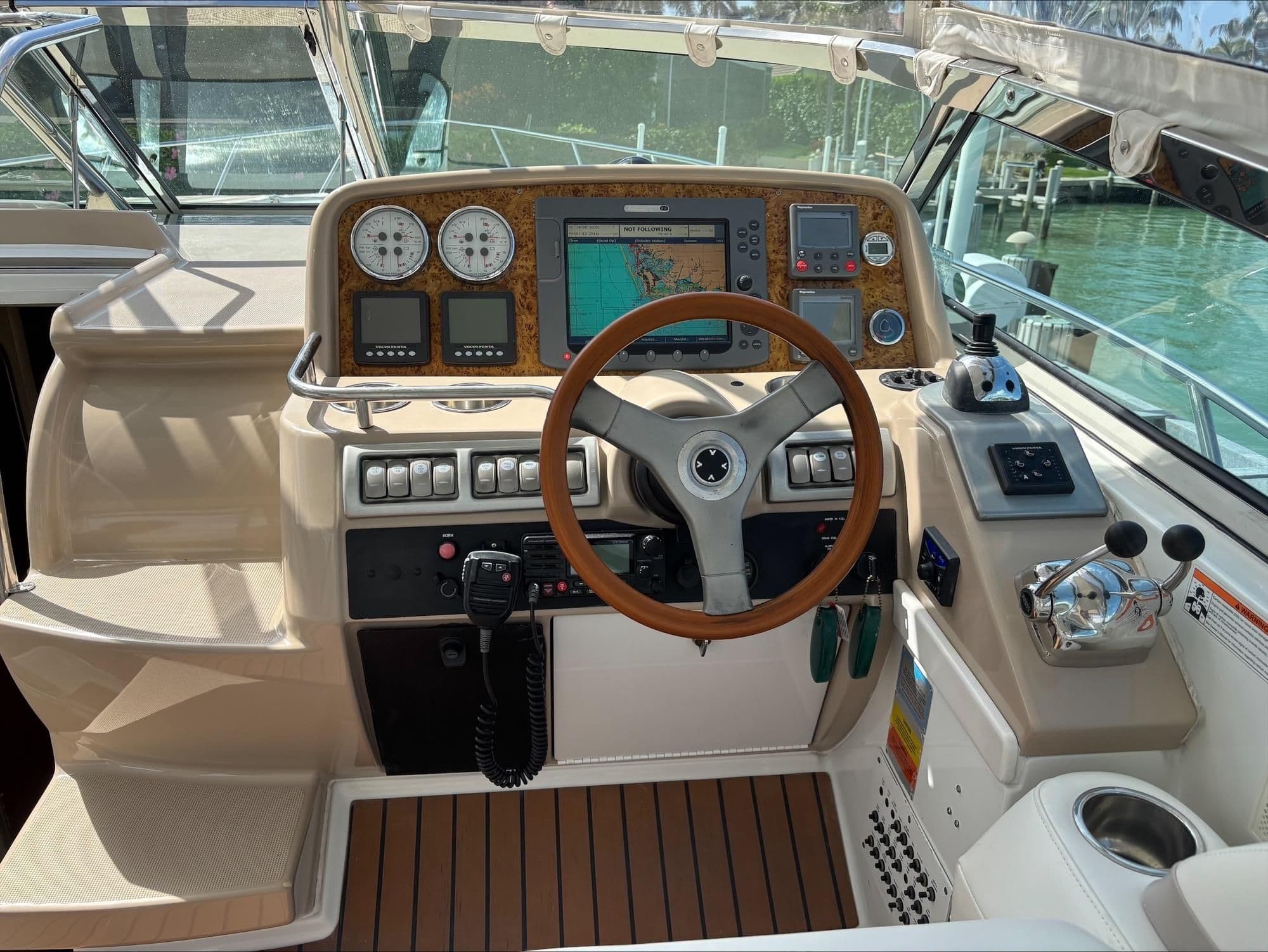 2008 Formula Boats 37 PC for Sale in Marco Island, Florida Motor Yacht 3