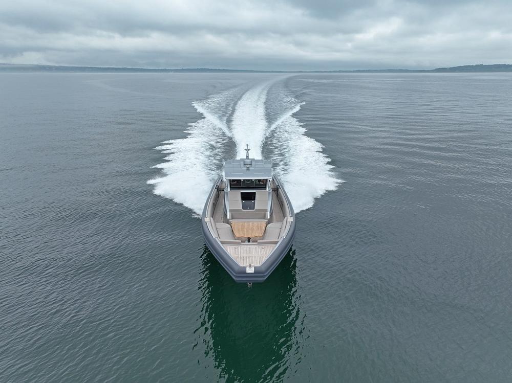 2023 Novamarine Black Shiver 160 - Outboard