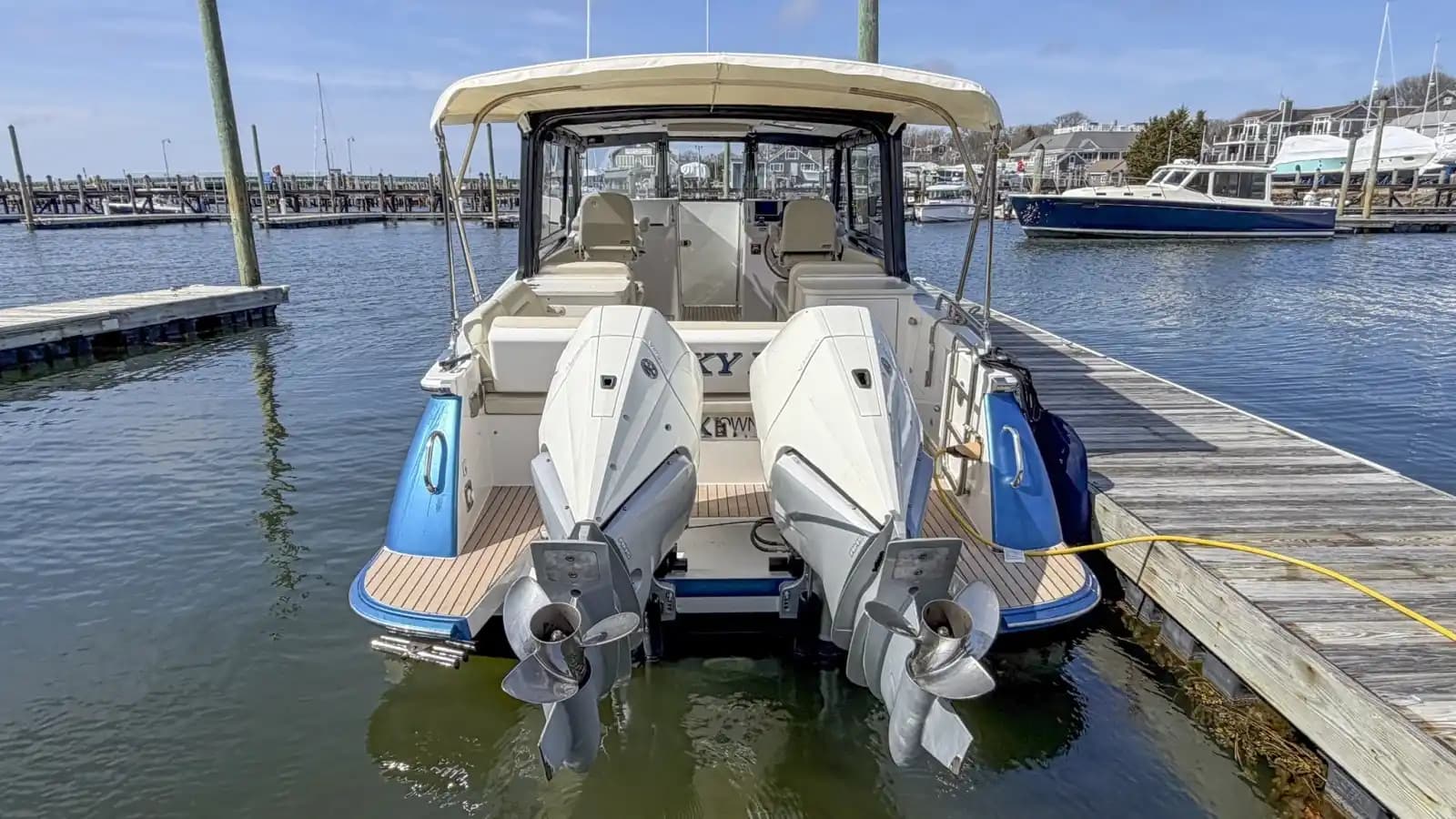 MJM Yachts 3 for Sale