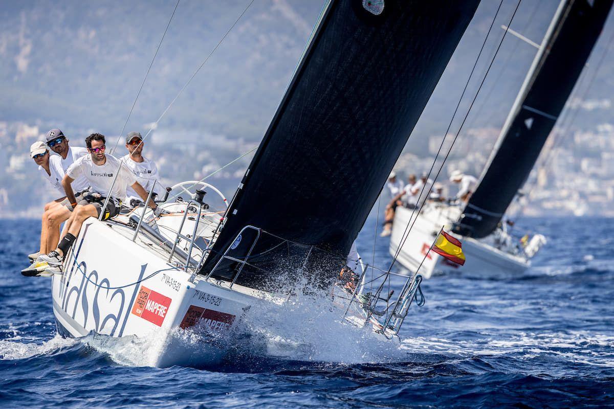 Italia Yachts 9.98 Fuoriserie For Sale