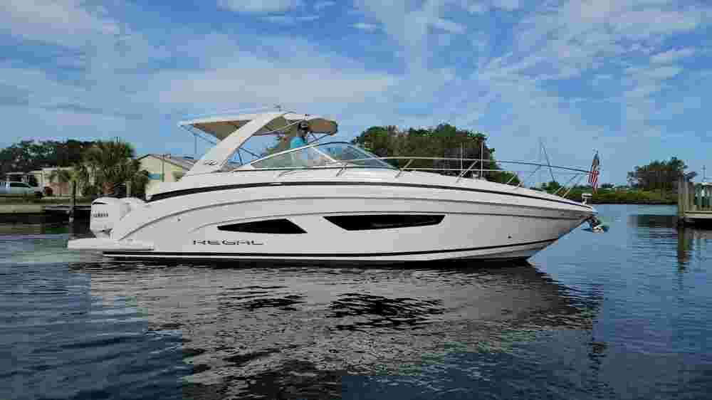 2018 Regal 33 XO
