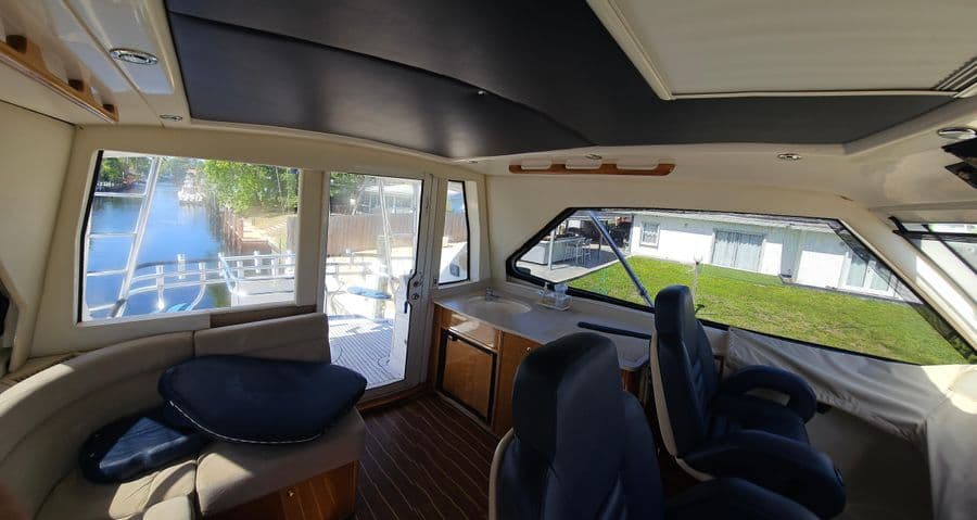 Riviera 58 Enclosed Flybridge for Sale
