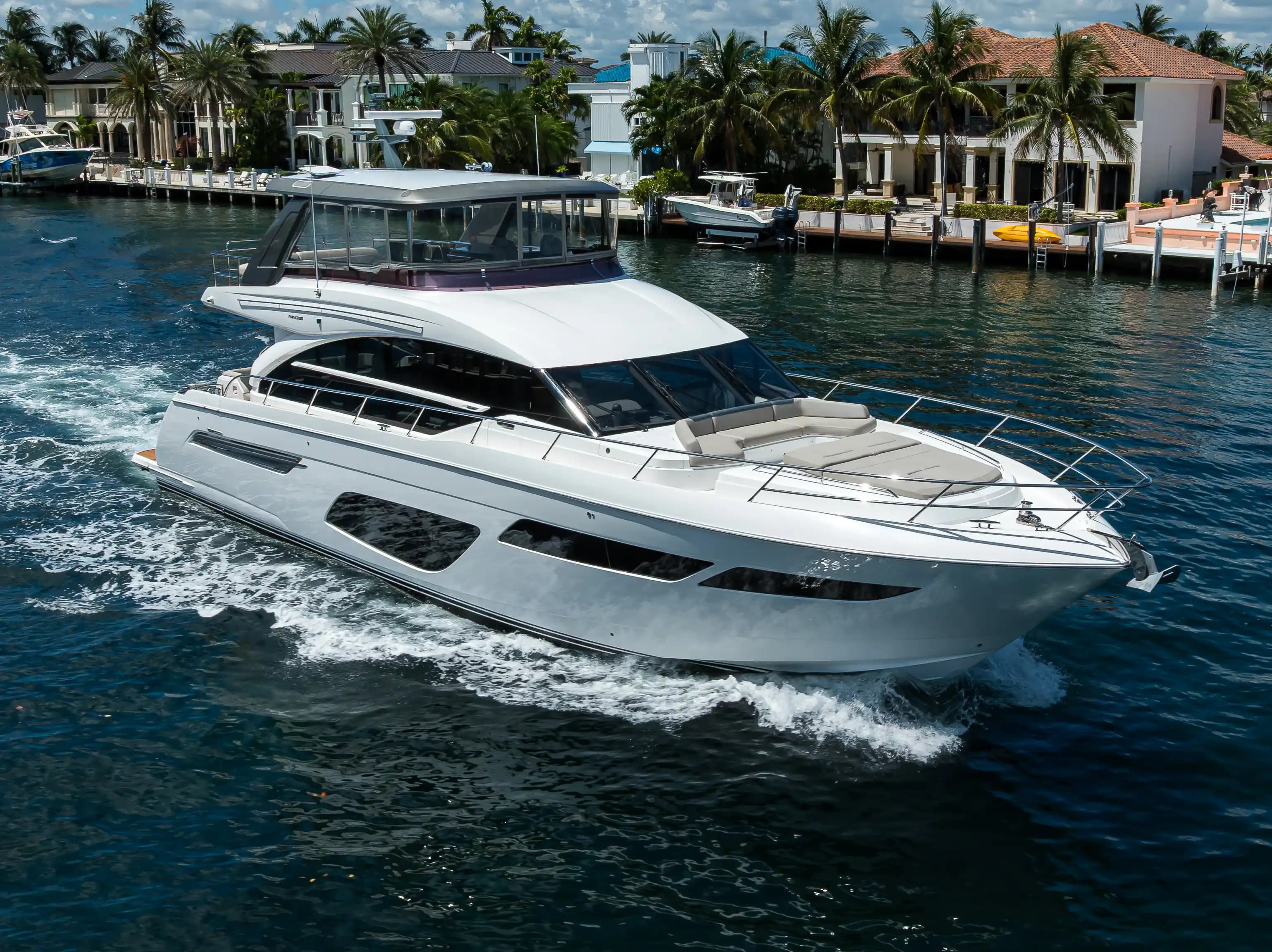 2020 Princess Yachts F70 zum Verkauf in Palm Beach, Florida Motor Yacht 2