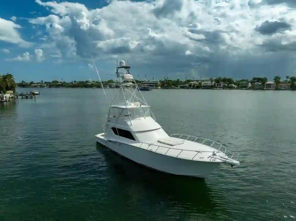 Hatteras 60 Convertible For Sale