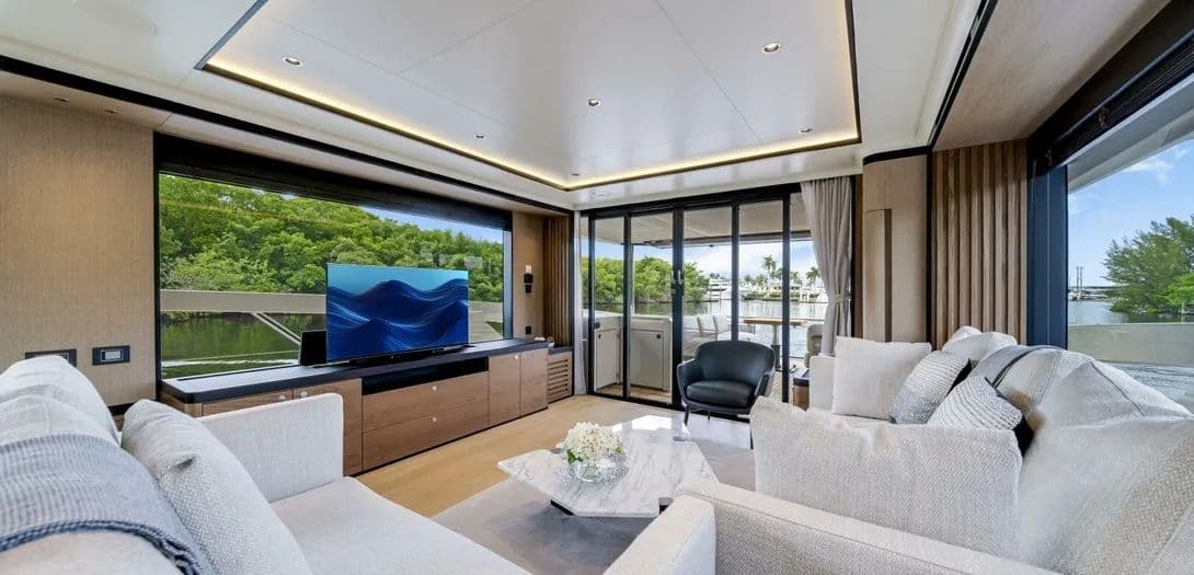 2026 Absolute Navetta 75 Sold in Fort Lauderdale, Florida Motor Yacht 5