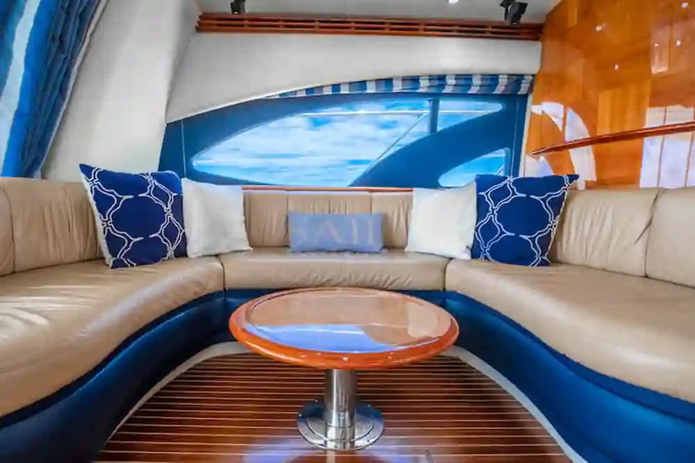 2007 Azimut 62 Evolution Yacht for Sale in Miami, Florida Flybridge 2