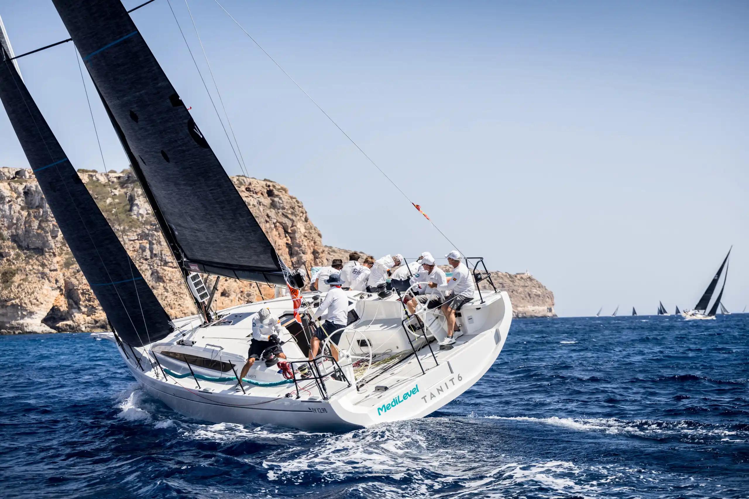 Italia Yachts 12.98 Fuoriserie à vendre