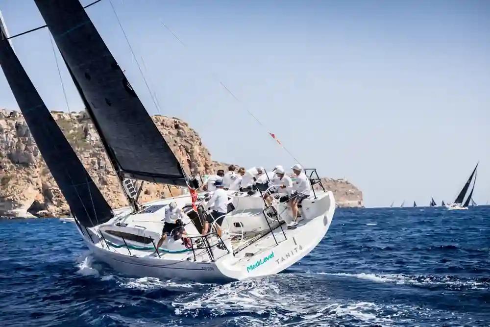 Italia Yachts 12.98 Fuoriserie à vendre