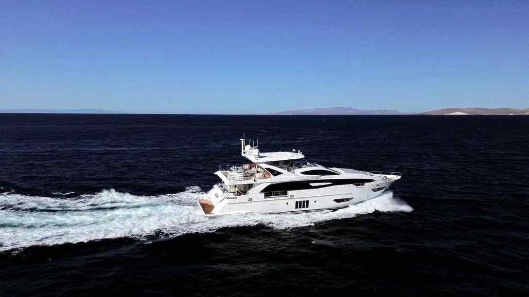Yacht