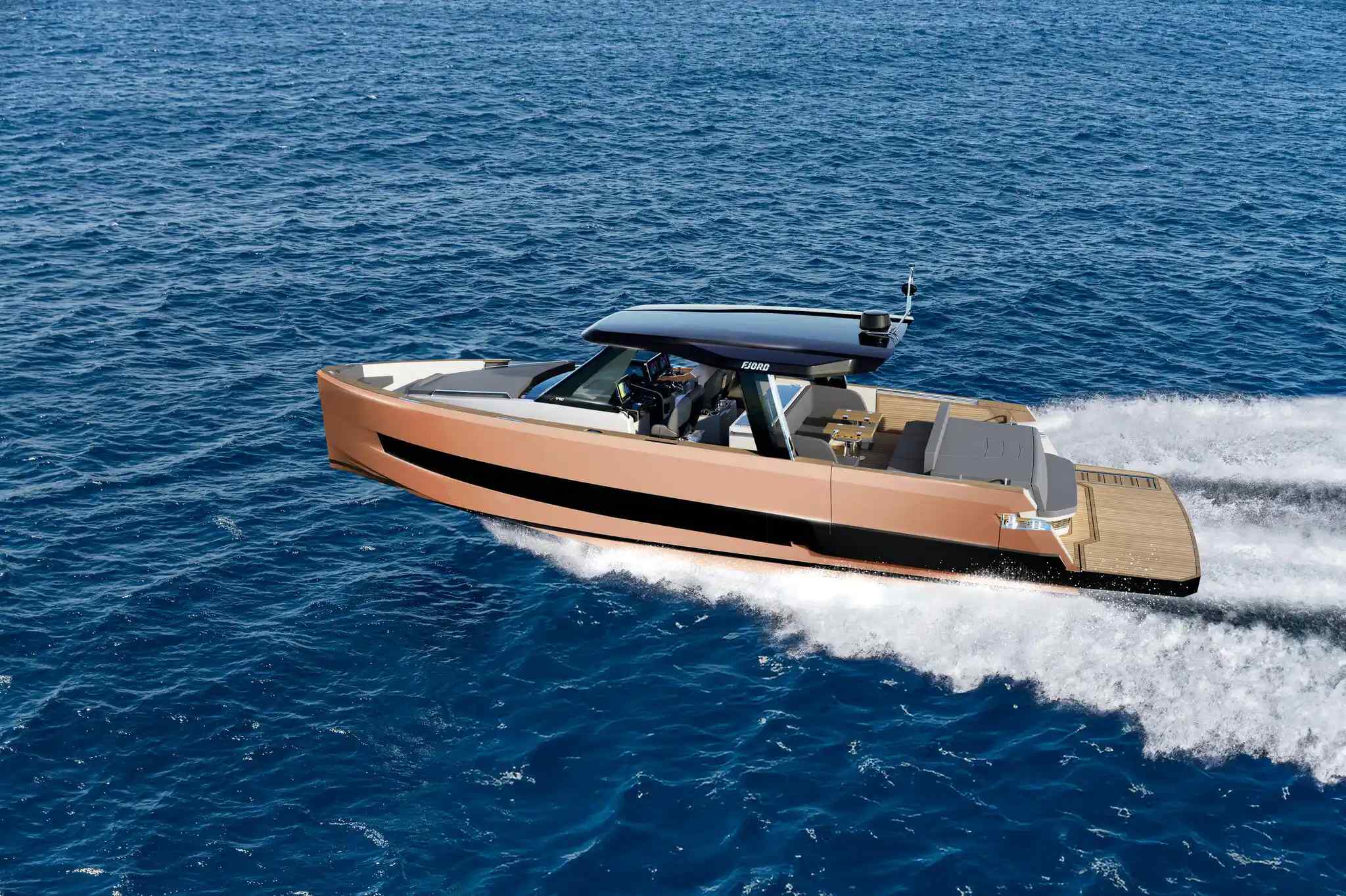 Yacht
