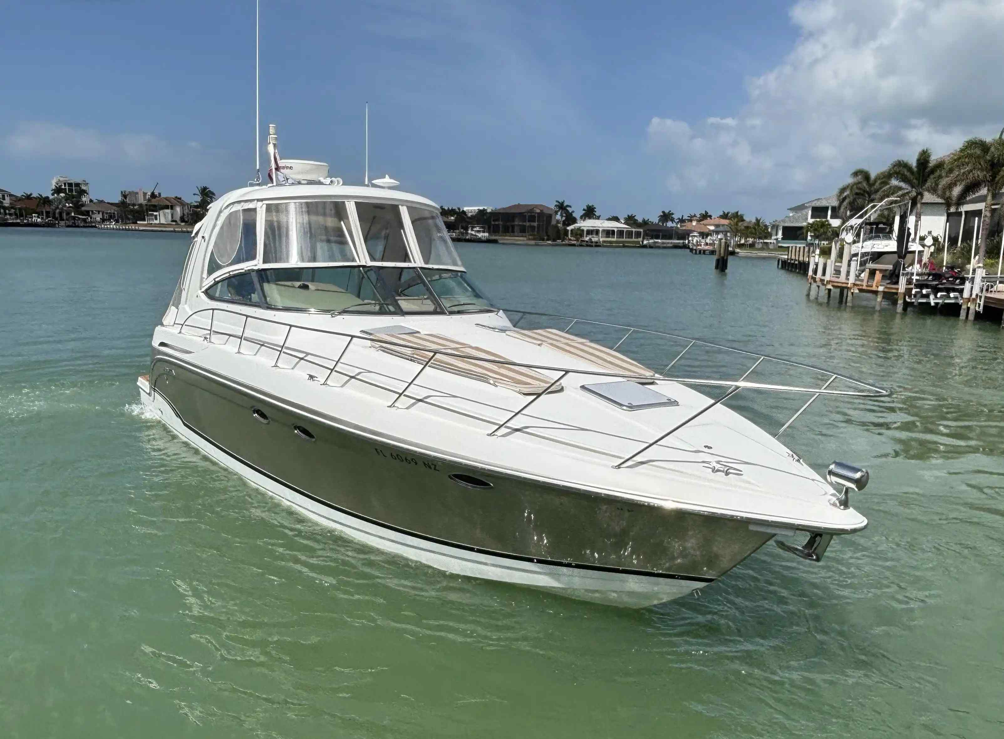Yacht