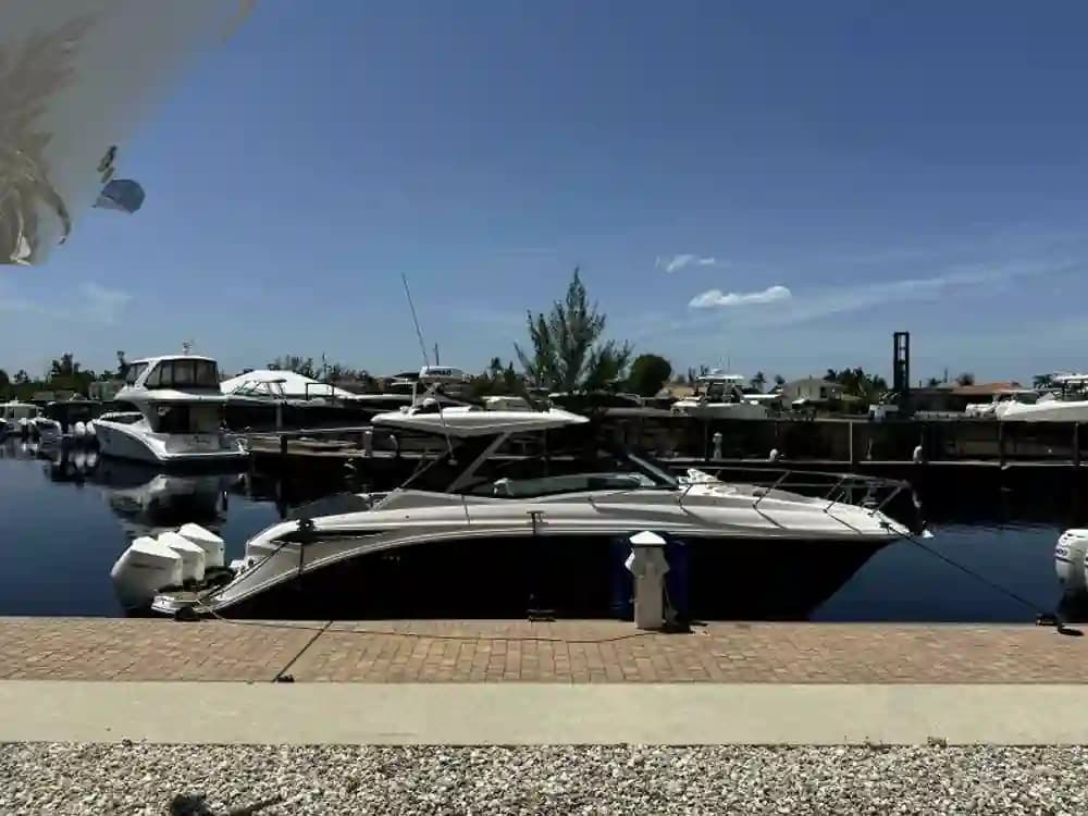 Sea Ray Sundancer 320 Outboard For Sale