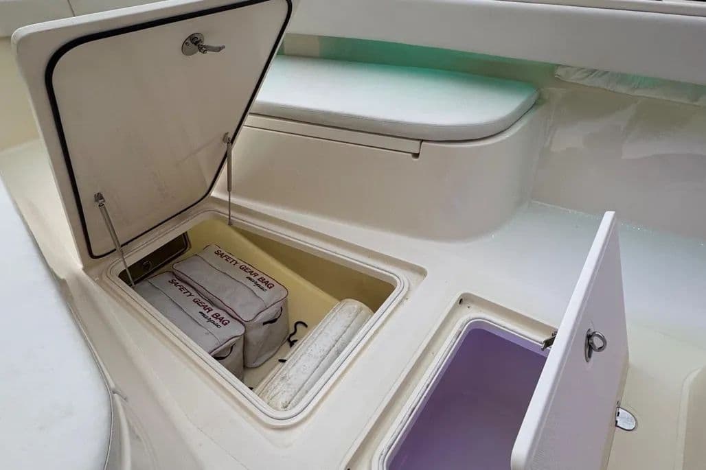 2013 Bahama 41 zum Verkauf in Lighthouse Point, Florida Center Console 4
