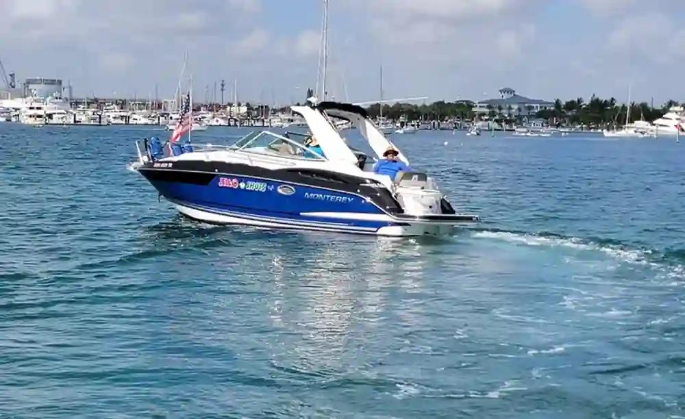 Monterey 295 Sport Yacht For Sale