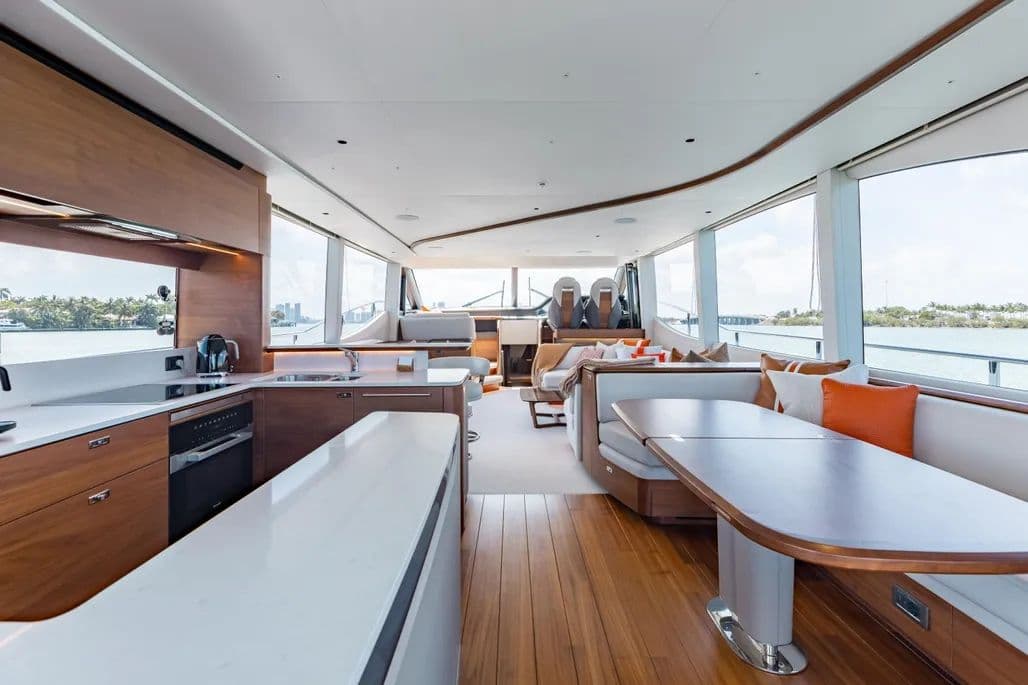 2022 Princess Yachts Y72 Sold in Miami Beach, Florida Motor Yacht 4