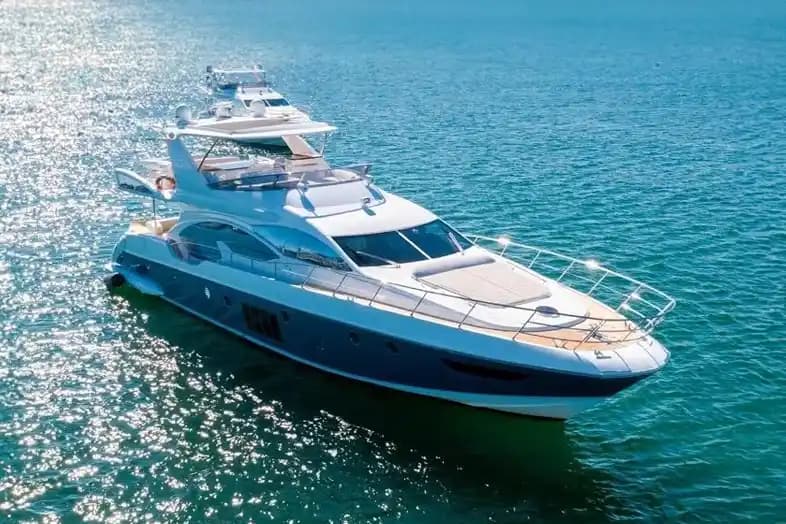 Azimut 70 in vendita