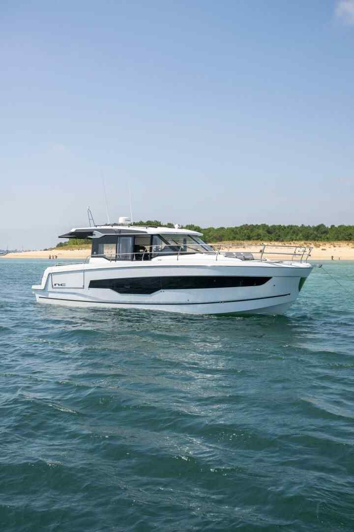 Yacht
