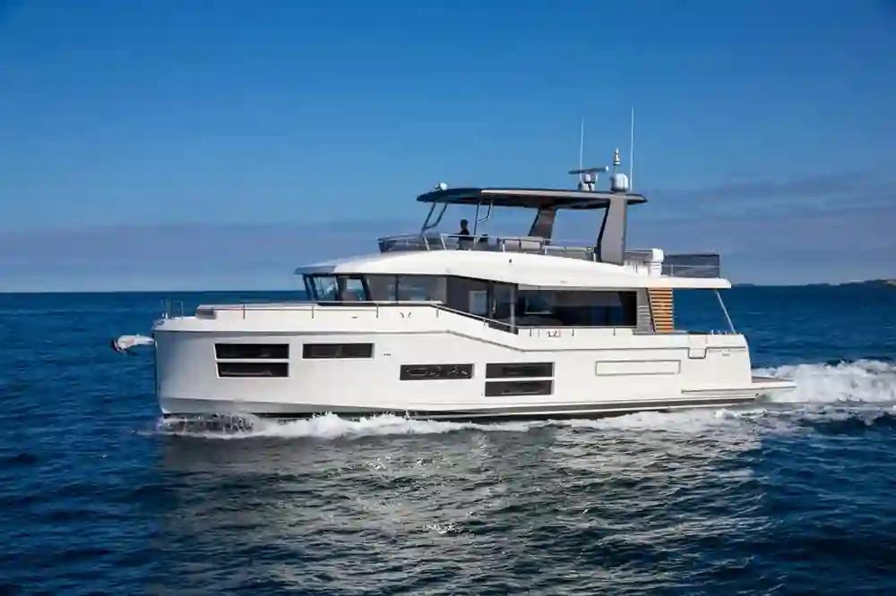 Beneteau Grand Trawler 62 For Sale