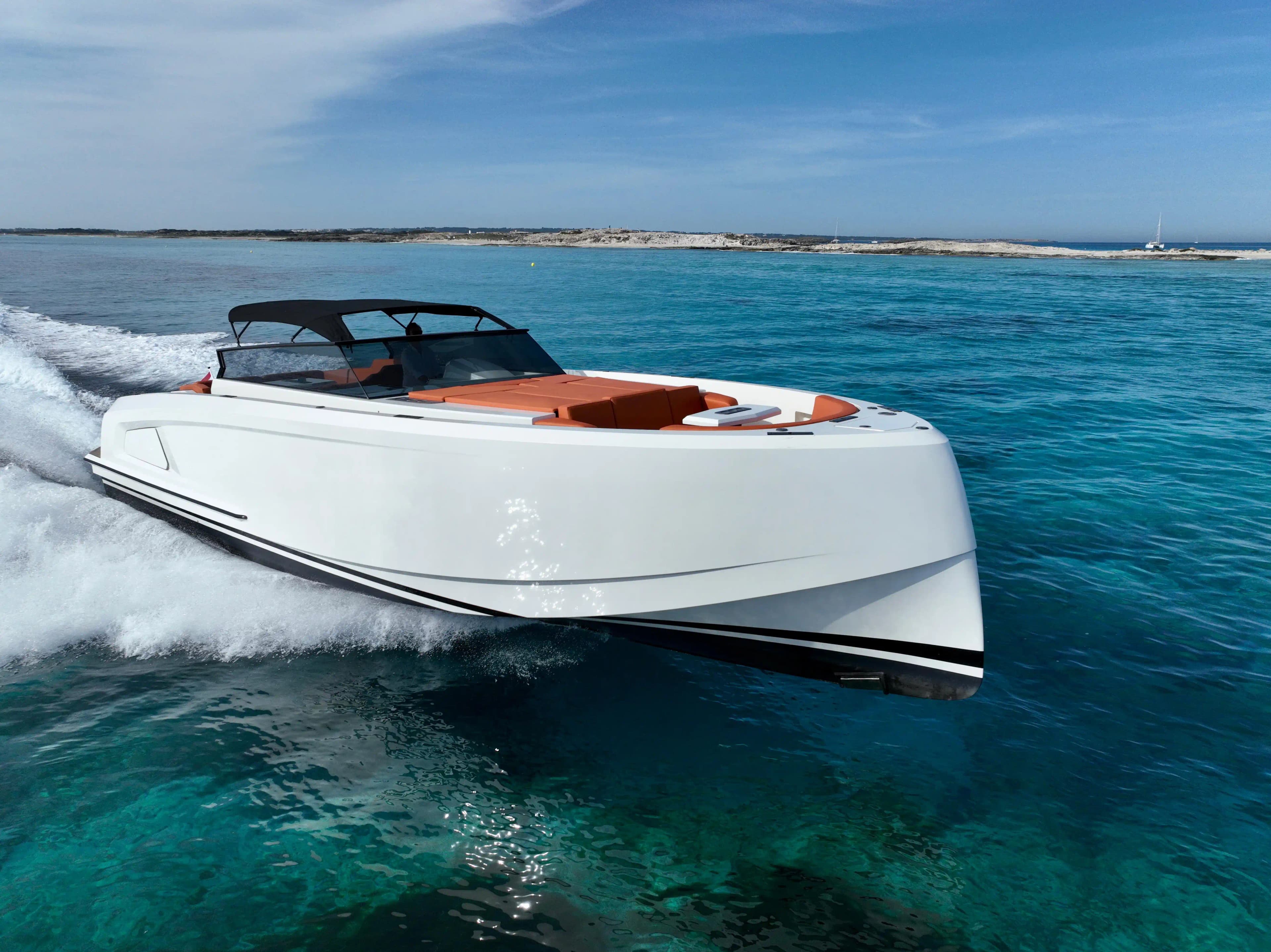 Vanquish Yachts VQ43 Mk2 for Sale