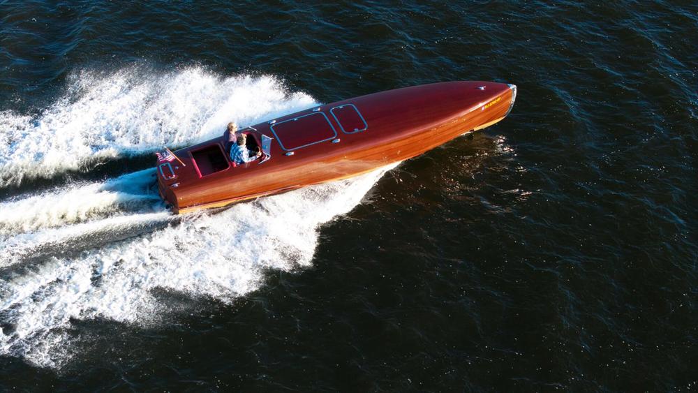 1998 Custom 30 Gentleman's Racer