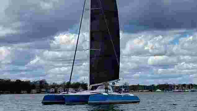 2021 Dragonfly Trimarans 32 Evolution