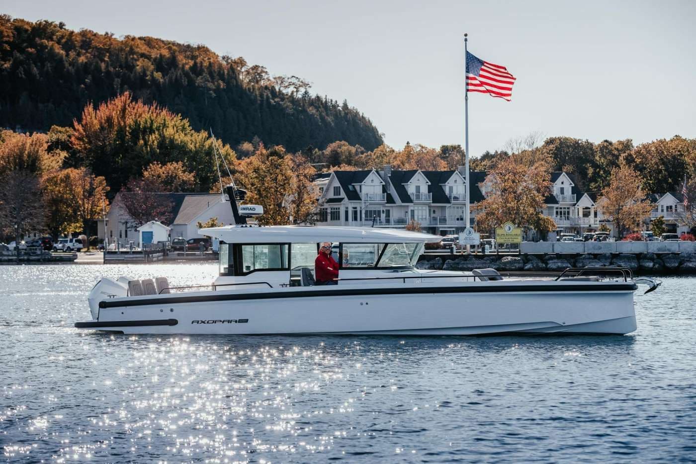 2024 Axopar 37 XC Cross Cabin Sold in Wrightsville Beach, North Carolina Center Console