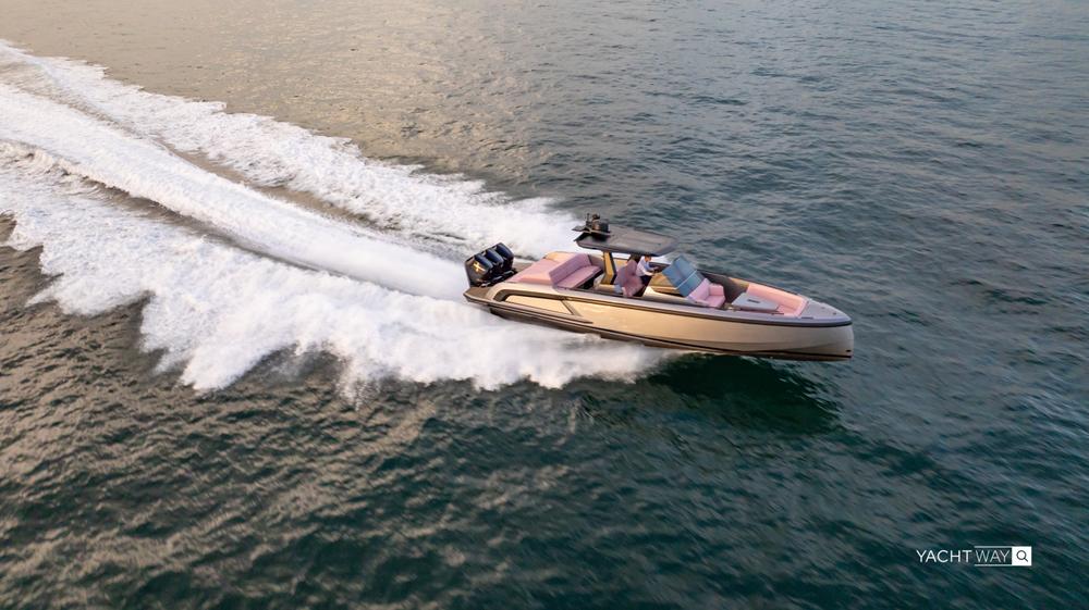 2026 Vanquish Yachts VQ40 Sports Line Outboard