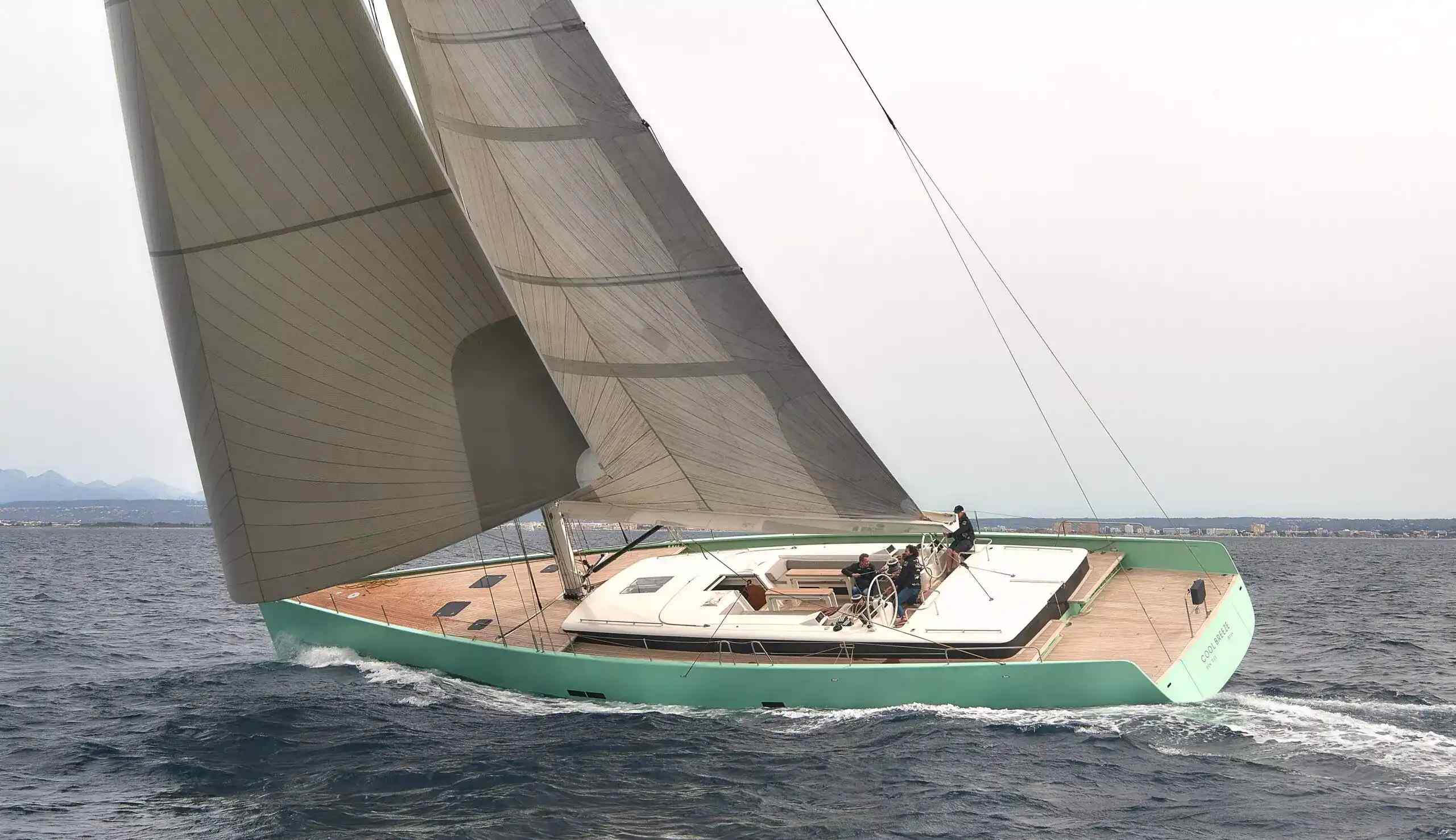 Yacht