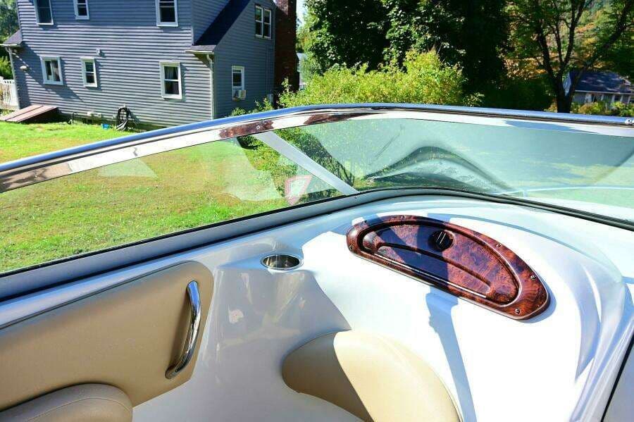 2015 Crownline 236 SC à vendre à Huntington, Massachusetts Cuddy Cabin 4