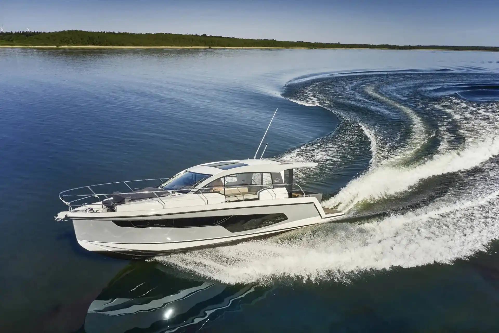 SEALINE C335 For Sale